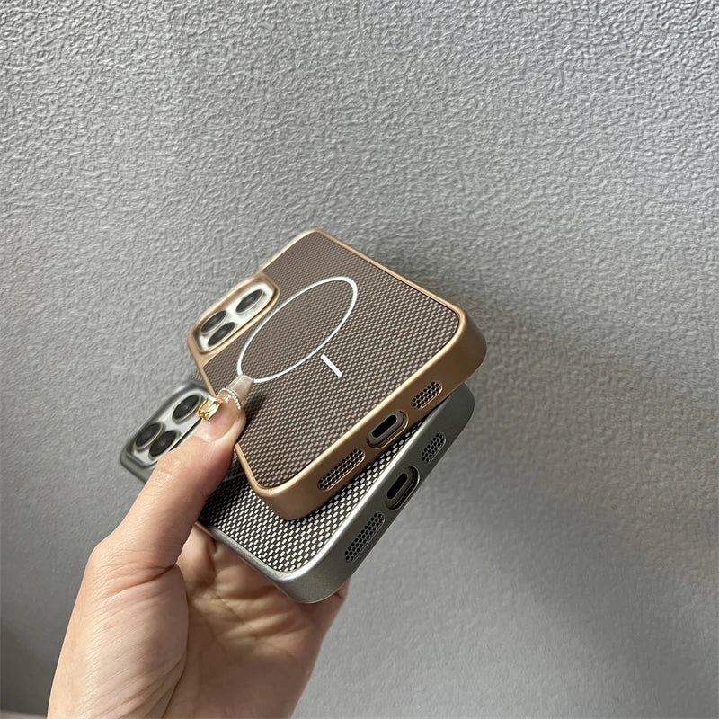 Carbon Fiber Textured Magnetic Phone Case for Magsafe IPhone 16 15 14 13 12 11 Pro Max Plus 16Pro 15Pro IPones Mac Safe Cover