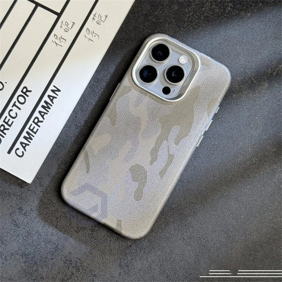 Luxury Wireless Charge Camouflage For iPhone 15 16 14 13 12 Pro Max 16pro Case Magnetic For MagSafe Shockproof Armor Back Cover