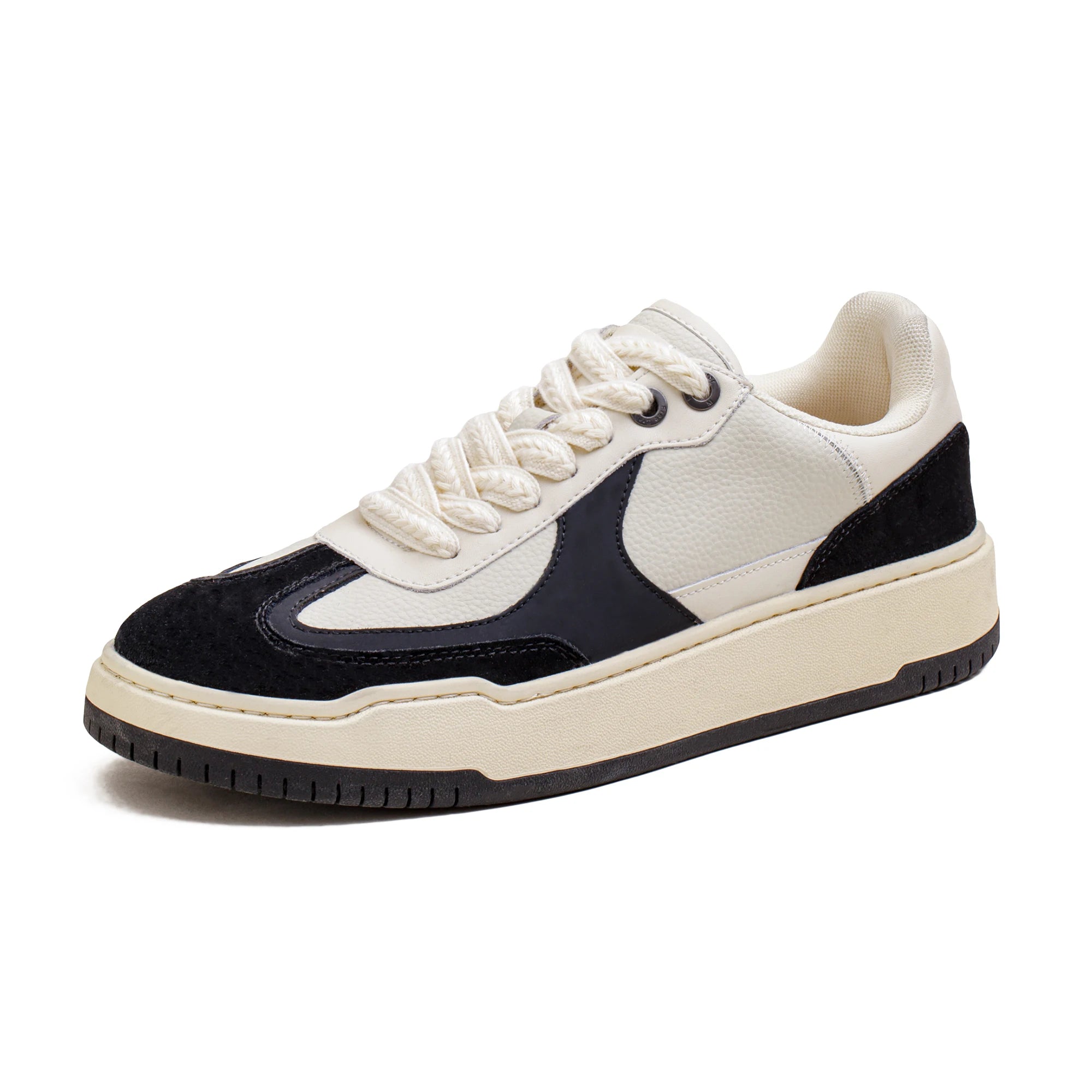 Maden 2024 New Black and White Casual Sneakers for Men Spring and Autumn Skateboarding Shoes Outdoor Versatile Shoes