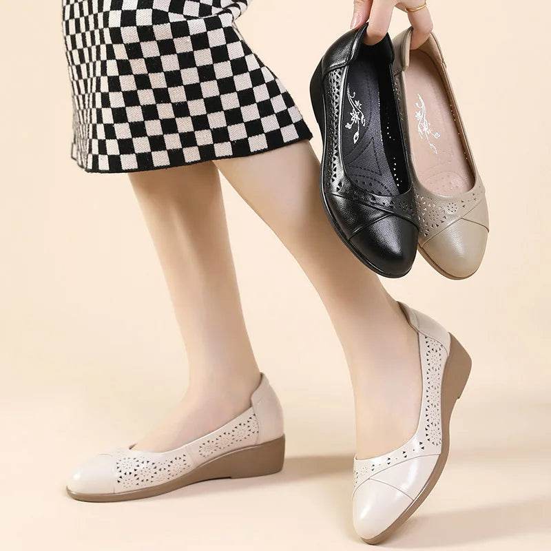 Women Flat Shoes Genuine Leather Woman Soft Pointed Toe Flats Summer Lady Hollow Mom Loafers Women Shoes Sandals