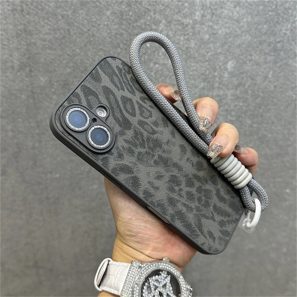 Fashion Leopard Print Pattern Bracelet Wrist Strap Cute Phone Case For iPhone 15 14 13 12 11 16 Pro Max Plus Shockproof Bumper Cover