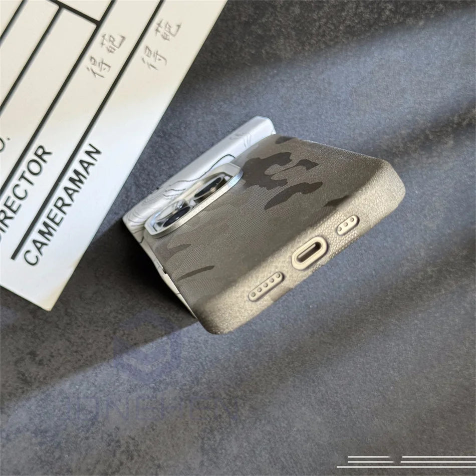 Luxury Wireless Charge Camouflage For iPhone 15 16 14 13 12 Pro Max 16pro Case Magnetic For MagSafe Shockproof Armor Back Cover