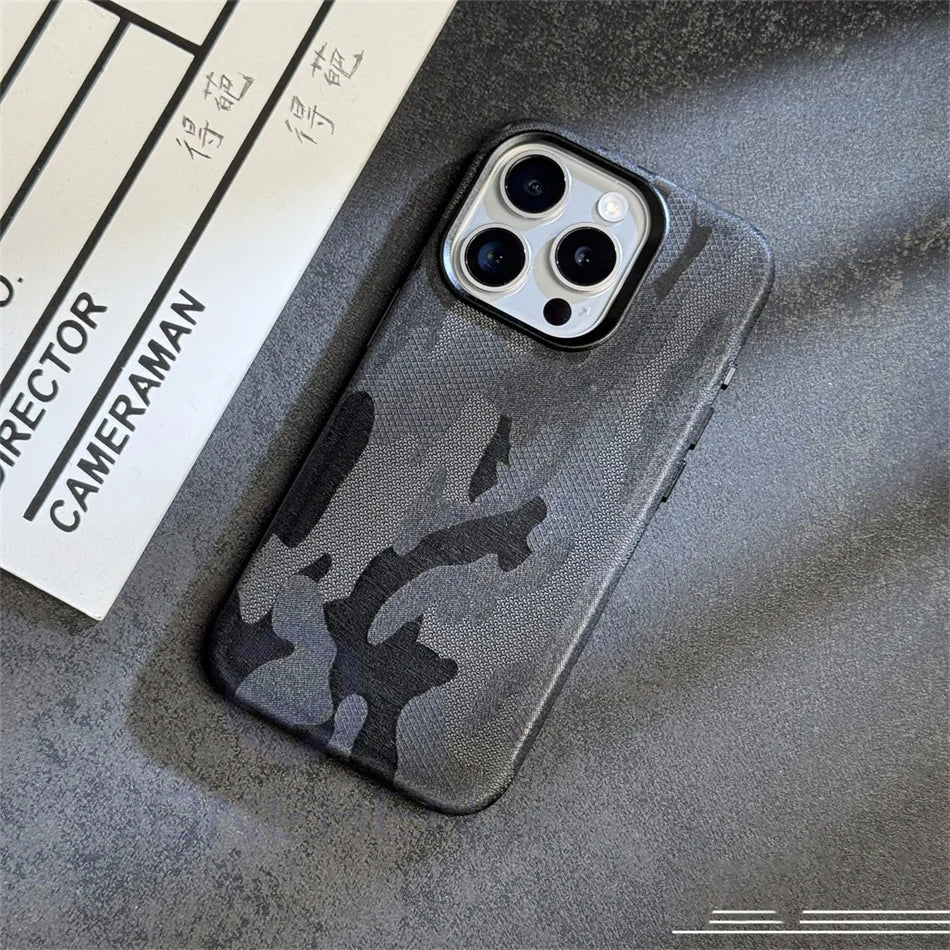 Luxury Wireless Charge Camouflage For iPhone 15 16 14 13 12 Pro Max 16pro Case Magnetic For MagSafe Shockproof Armor Back Cover