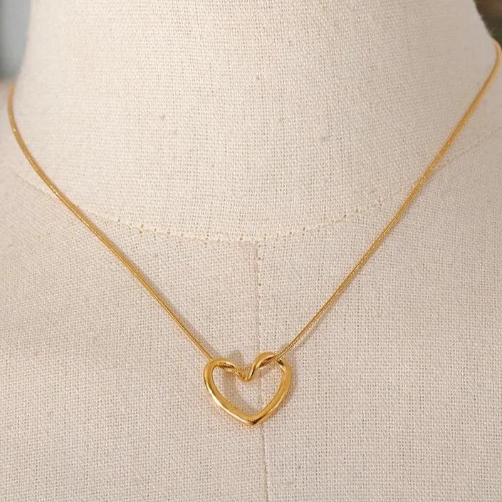 YH998A Necklace Charm Jewelry - Minimalist Stainless Steel Heart Hollow Pendant - Touchy Style