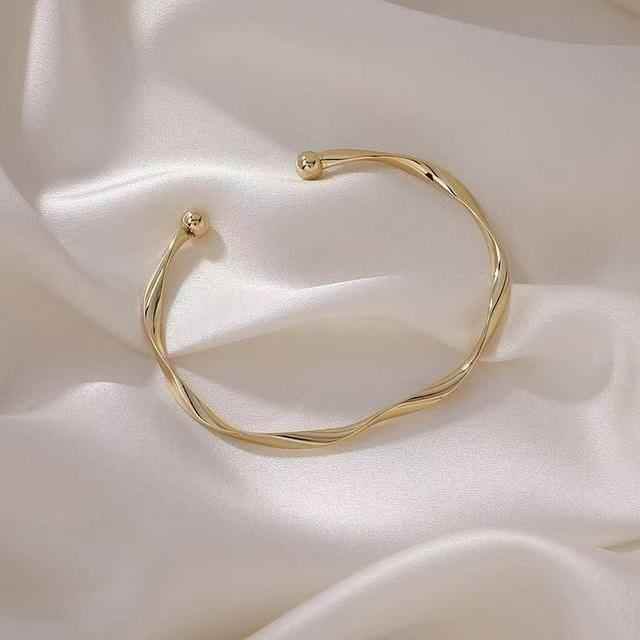 Twisted Metal Cuff Bracelets Charm Jewelry XYS1204 Classic Accessories - Touchy Style