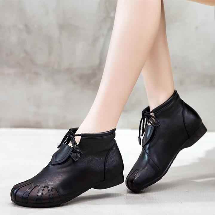 Rate this shoe 1-10 👇<br />
.<br />
.<br />
.<br />
👟 $62.9 | Women's Casual Shoes Brown Vinta - Touchy Style