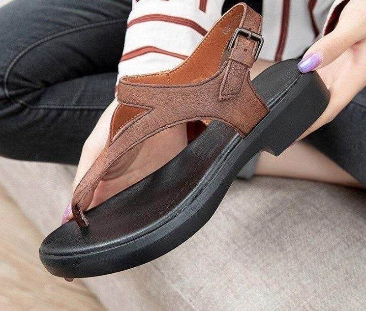Rate this shoe 1-10 👇<br />
.<br />
.<br />
.<br />
👟 $60 | 2020 Beach Sandals Woman Outdoor C - Touchy Style