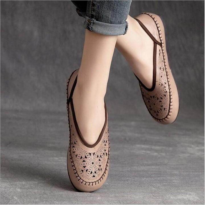 ⭕️ Women's Casual Shoes Genuine Leather Fashion Flats Comfortable Handmade Hole Shoe .<br />
⭕ - Touchy Style