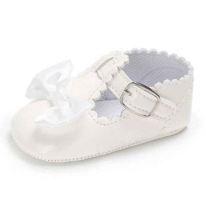 Offer to a companion who will adore this. 👫 <br />
.<br />
.<br />
.<br />
🔥 Leather Sole Bow-