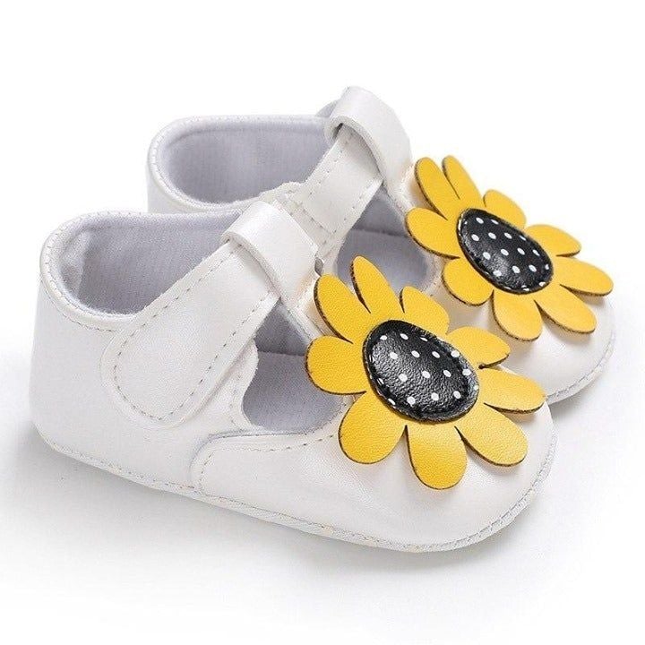 ⁌ Leather Flower White Casual... - Touchy Style .