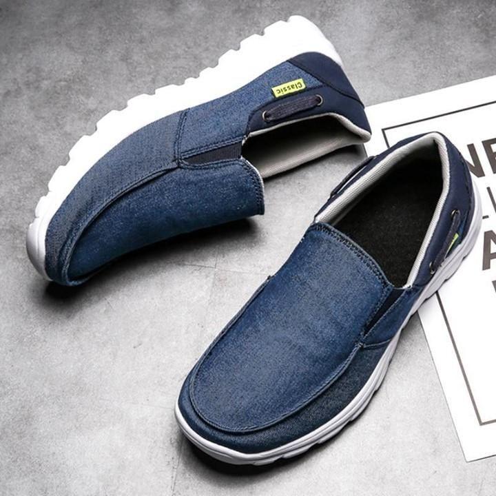 ⭕️ Men Casual Shoes Light Loafers Sneakers 2021 New Fashion Canvas Shoes Comfortable Male shoes - Touchy Style .