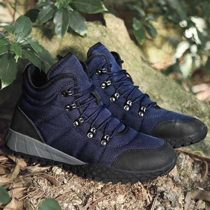 ⭕️ Men's Casual Shoes Waterproof Boots Ankle Boots Outdoor Fashion Work Shoes .<br />
⭕️ For - Touchy Style .