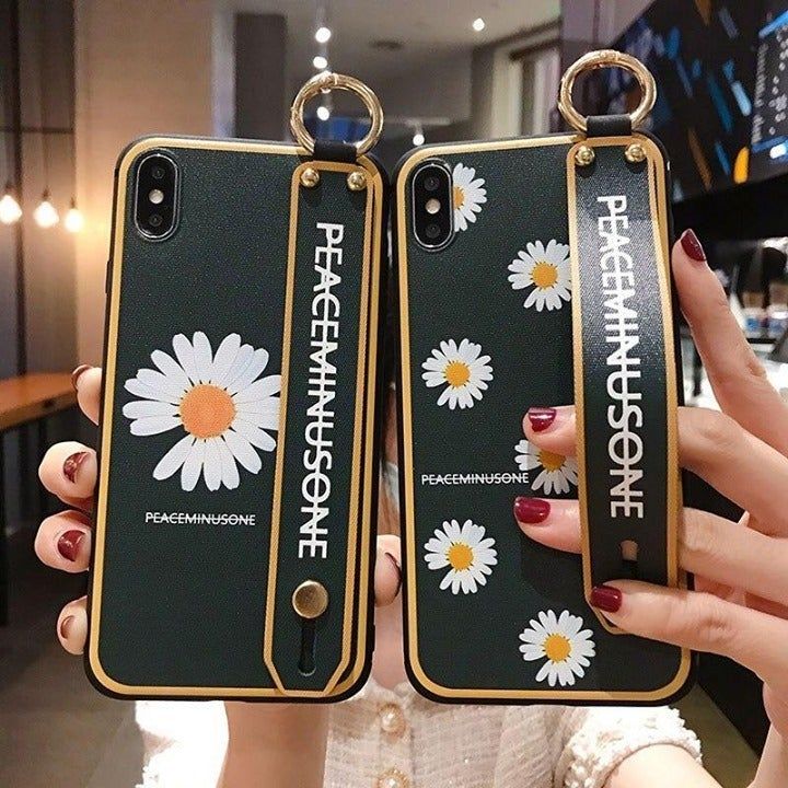Stylish White Flower Phone Case for Galaxy Devices - FREE Worldwide Shipping - Touchy Style .