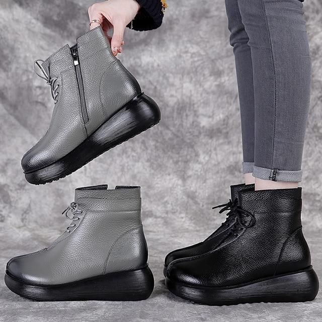 What do you think? 👍 or 👎<br />
.<br />
.<br />
⭕️ Casual Shoes 2020 Winter Women Boots Re - Touchy Style .