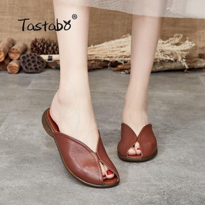 Women's Casual Slippers Shoes - Stylish and Comfortable - Touchy Style .