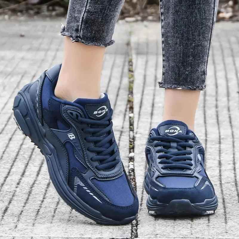 38006 - Women&