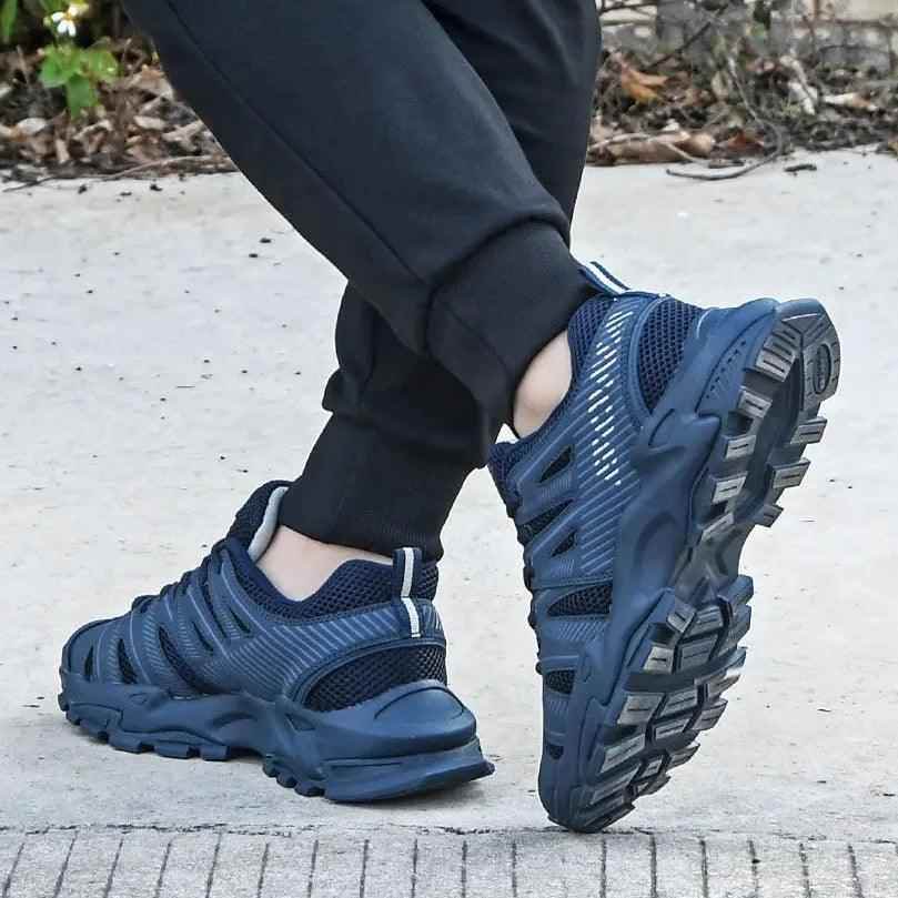 38132 - Men&