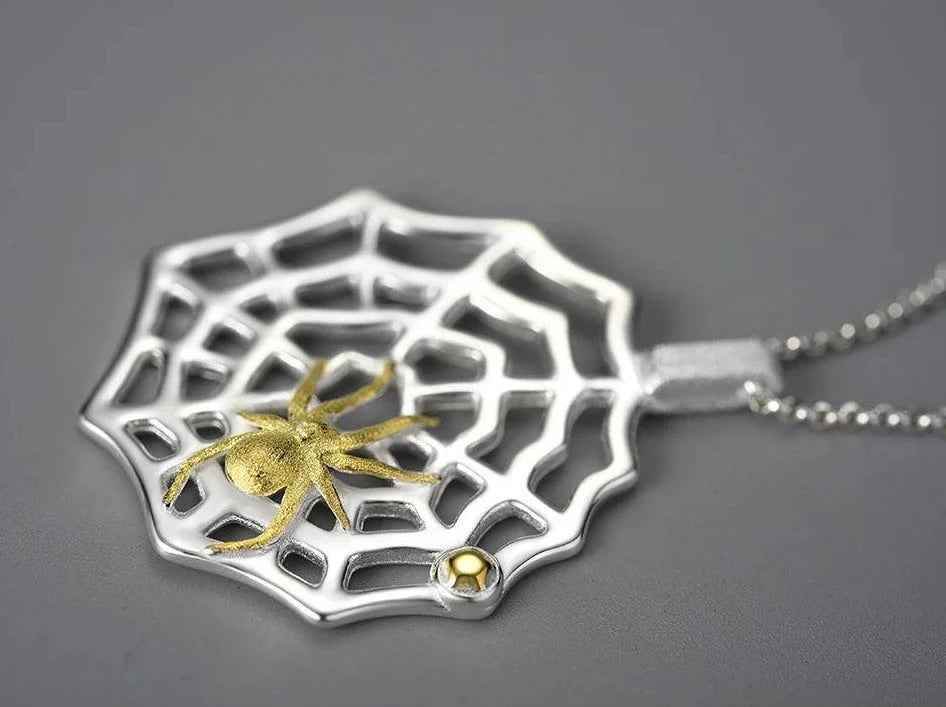 925 Sterling Silver Necklace Charm Jewelry - LFJE0208 Hunting Spider and Web Pendant - Touchy Style