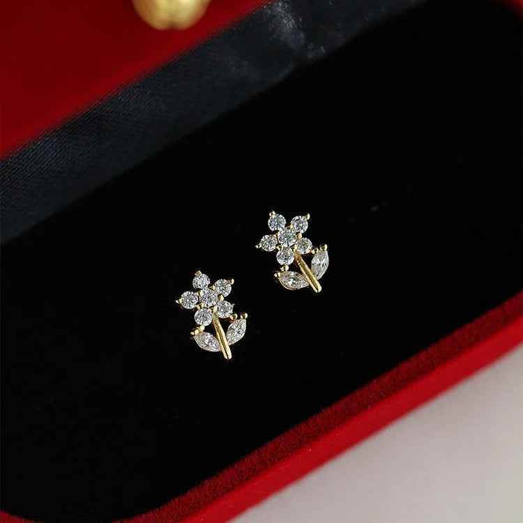 925 Sterling Silver Stud Earrings Charm Jewelry - Small Fresh Flower - Xm340 - Touchy Style