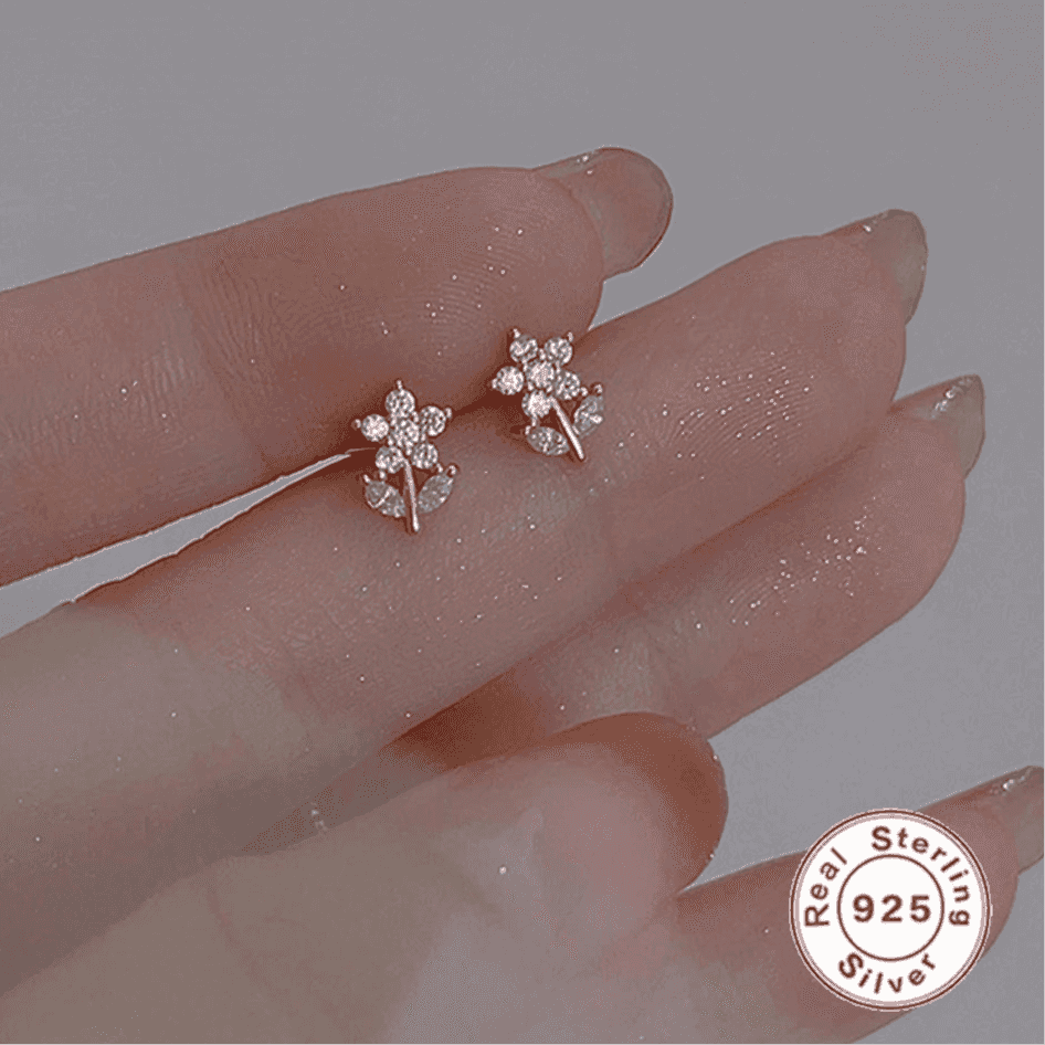 925 Sterling Silver Stud Earrings Charm Jewelry - Small Fresh Flower - Xm340 - Touchy Style