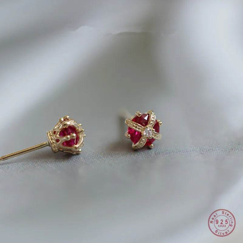 925 Sterling Silver Simple Crown Stud Earrings Women Inlaid Red Zircon Right Staff Noble Elegant Wedding Jewelry Gift - Touchy Style