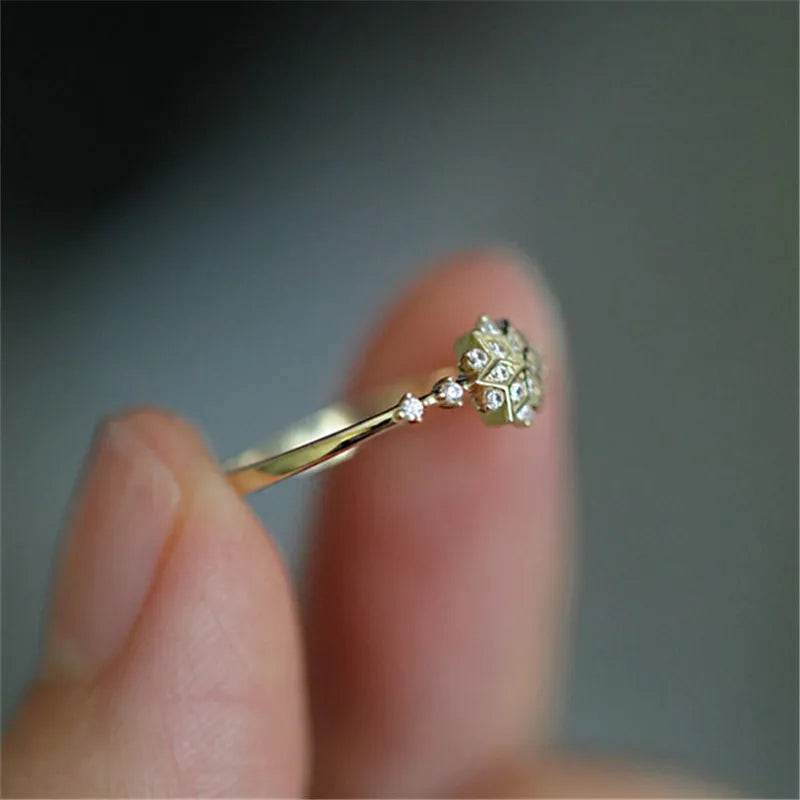 Shiny Zircon Exquisite Snowflake Ring for Women 925 Sterling Silver 14k Gold Plated Romantic Wedding Jewelry - Touchy Style