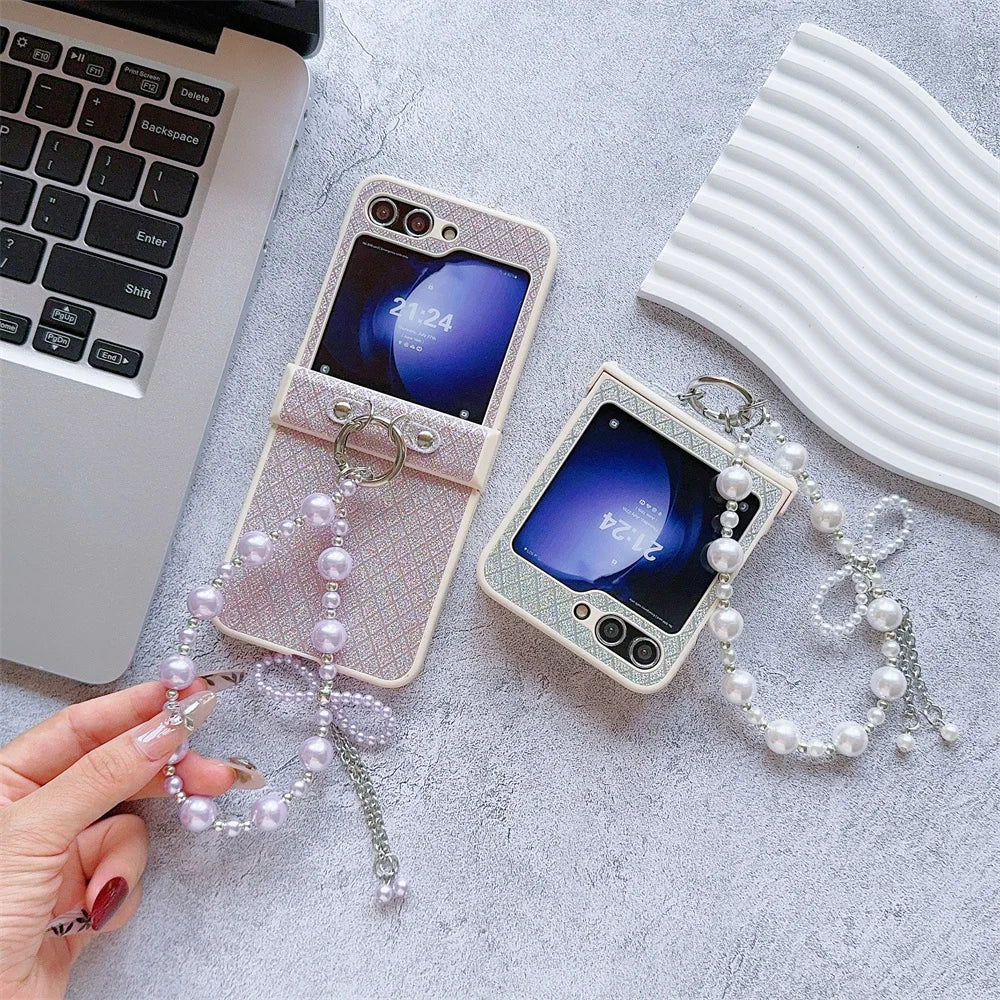 حافظات هواتف أنيقة لهاتف Galaxy Z Flip 5 3 4 - غطاء فاخر مرصع بأحجار الراين واللؤلؤ اللامع مع سلسلة معصم - C5220