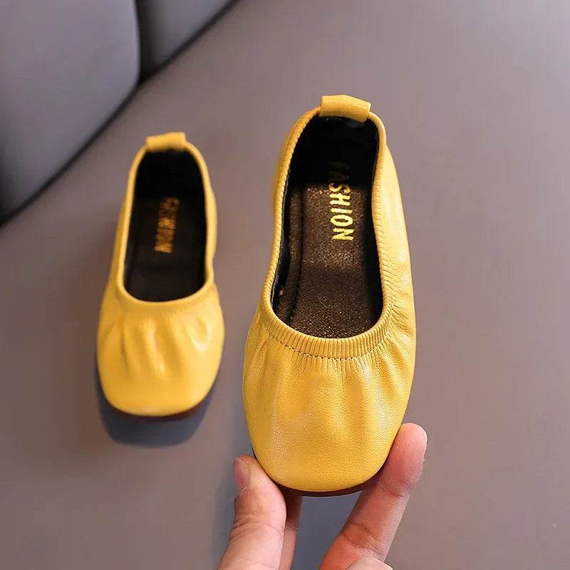 Princess Girls Flat Shoes Breathable Soft PU Leather Dress Shoes for Party Ballet Dance Slip-on Overshoes Casual Moccasin F12282 - Touchy Style