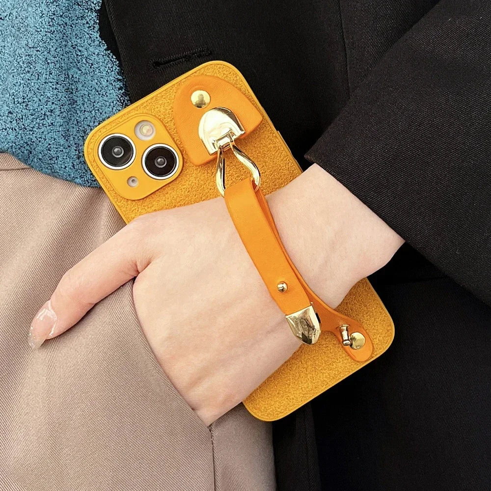 Leather Pattern Wrist Strap Case For iphone 16 15 14 13 12 11 Pro Max XR X Xs Max Luxury Shiny Color Shockproof Phone Cover