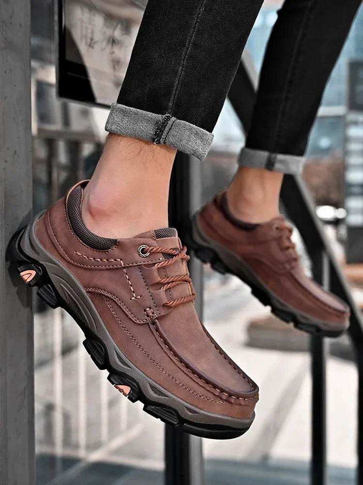 Handmade Leather Casual Mens Shoes Antiskid Man Loafers Comfort Walking Shoes All-match Men Treking Flats Hot Sale Hiking Shoes
