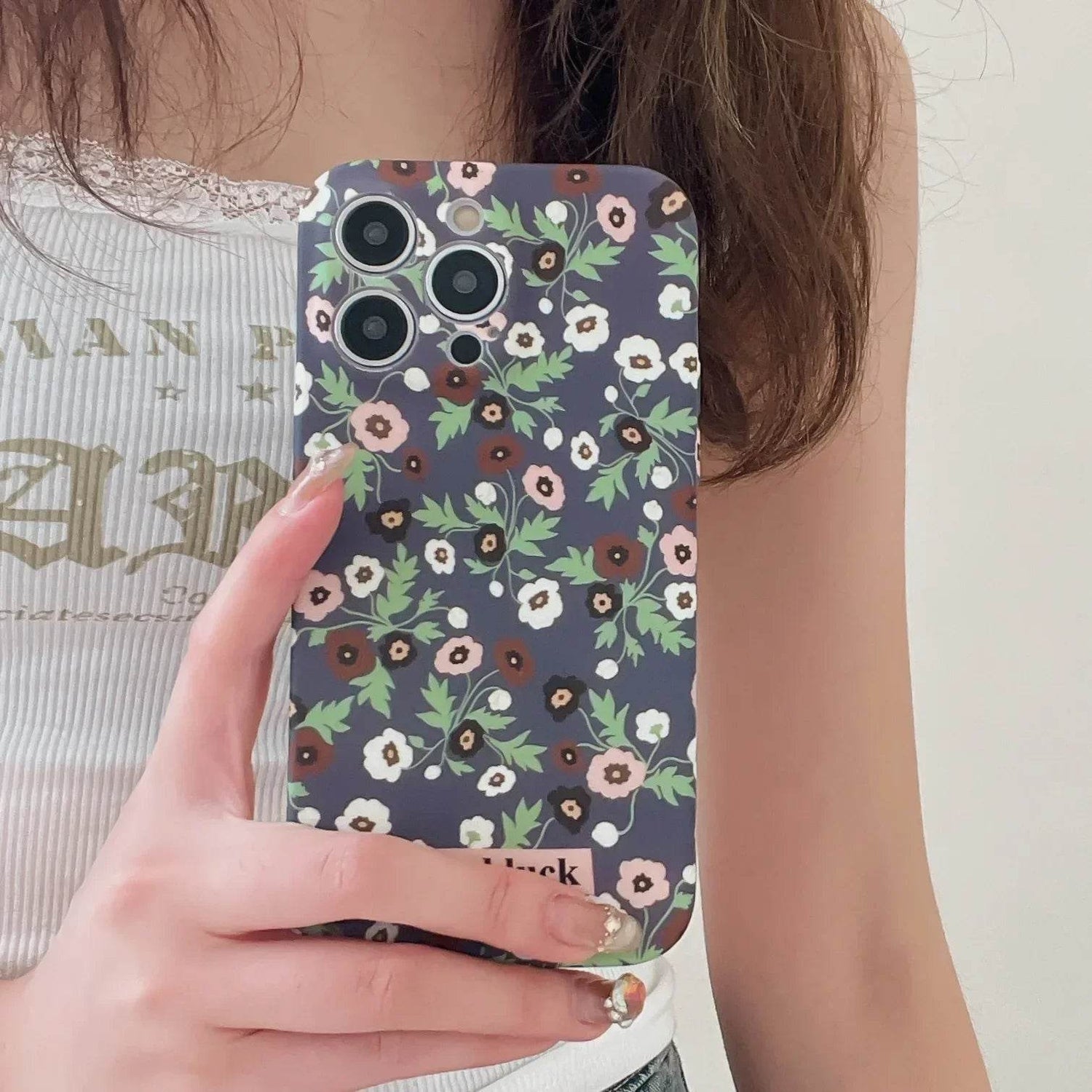 Cute Phone Cases For iPhone 16, 15, 14, 13, 12 Pro Max - Fairy Luck White Black Flowers Art Cover - IC0111 - Touchy Style