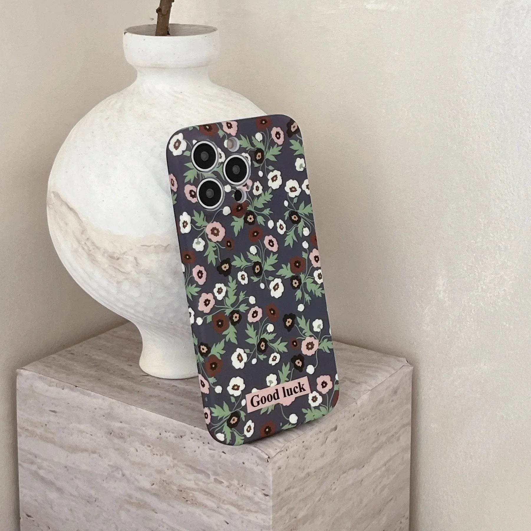 Cute Phone Cases For iPhone 16, 15, 14, 13, 12 Pro Max - Fairy Luck White Black Flowers Art Cover - IC0111 - Touchy Style