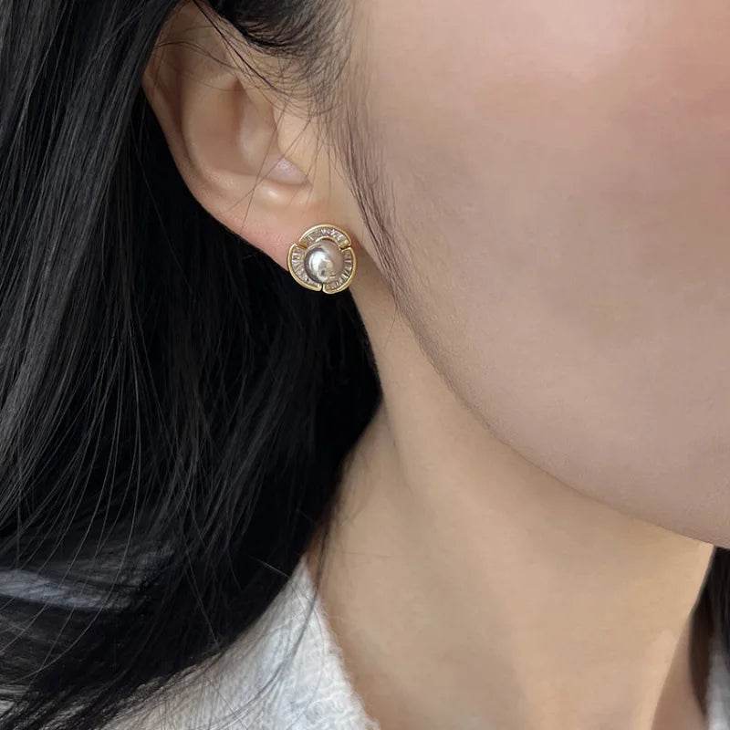 Stud Earring Charm Jewelry - Silver Color Flower Grey Pearl - E6320 - Touchy Style