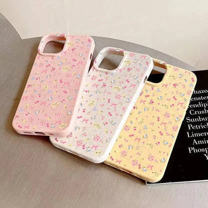 أغلفة هواتف لطيفة لهاتف iPhone 16 و15 و14 و13 Pro Max - غطاء خلفي محشو بالقطن بطبعة أحرف صينية من Winter Vibe - PC7220