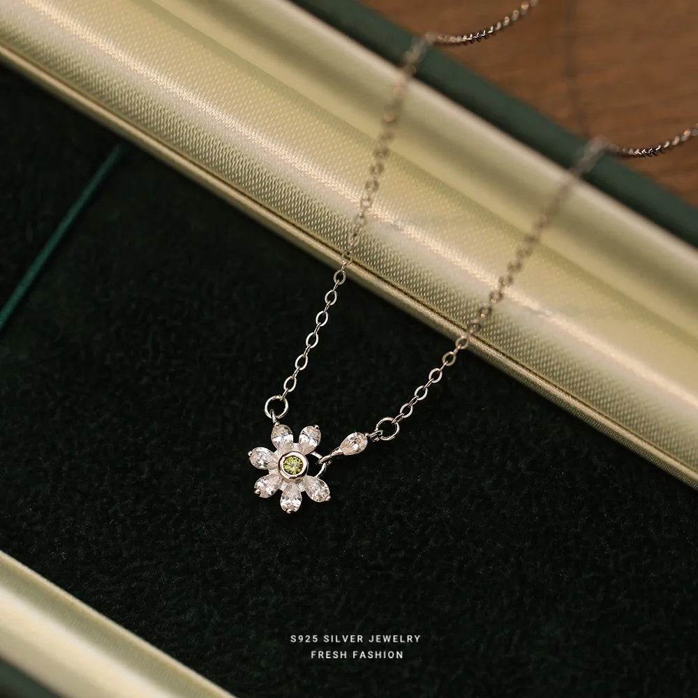 925 Sterling Silver Shiny Zircon Flowers Pendant Necklace Clavicle Chain for Women Birthday Gift Fine S925 Jewelry - Touchy Style