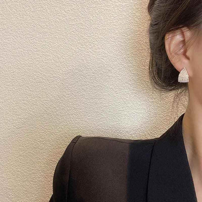 B6154 Stud Earring Charm Jewelry C Shape Metal Pearls - Touchy Style