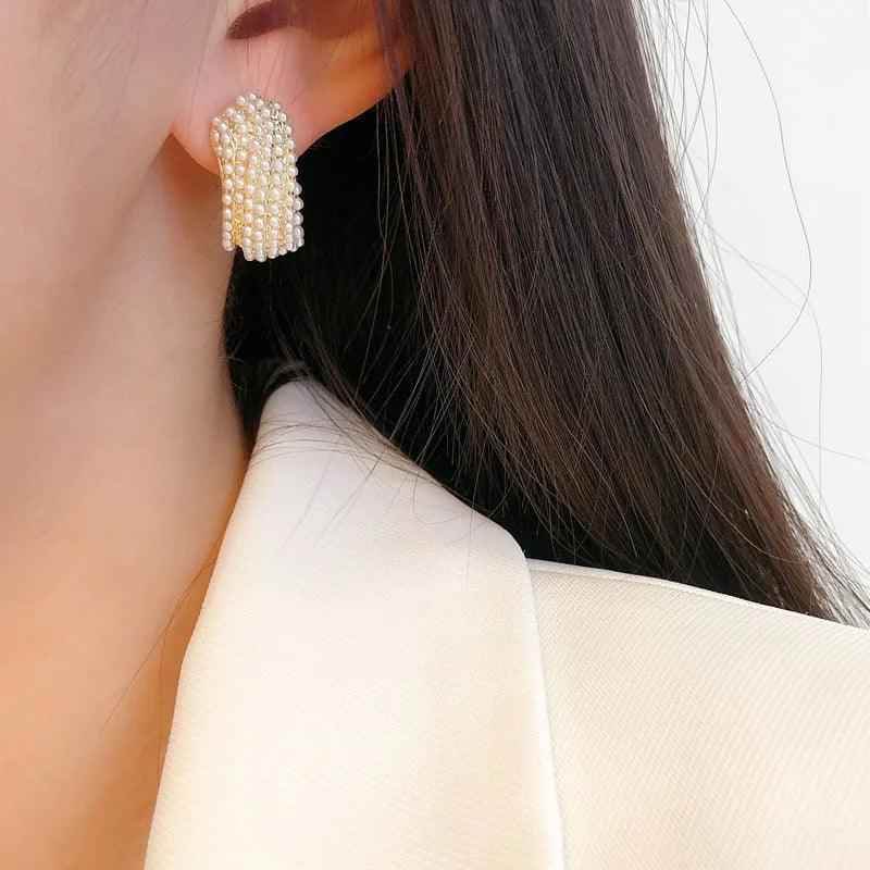 B6154 Stud Earring Charm Jewelry C Shape Metal Pearls - Touchy Style