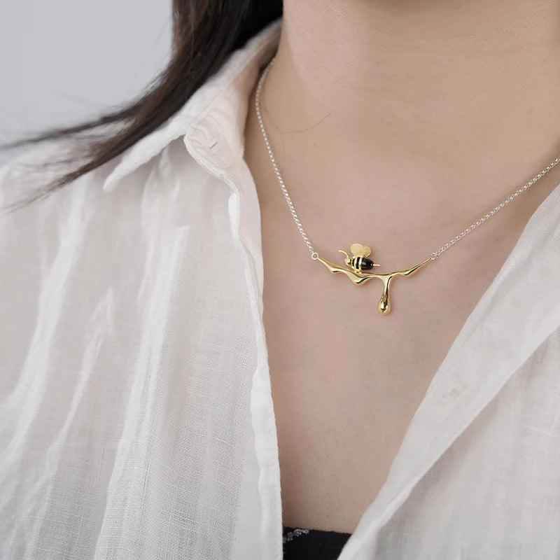 Bee Charm Jewelry Set - 925 Sterling Silver Necklace and Earring with Dripping Honey Pendant (LFJF0072) - Touchy Style