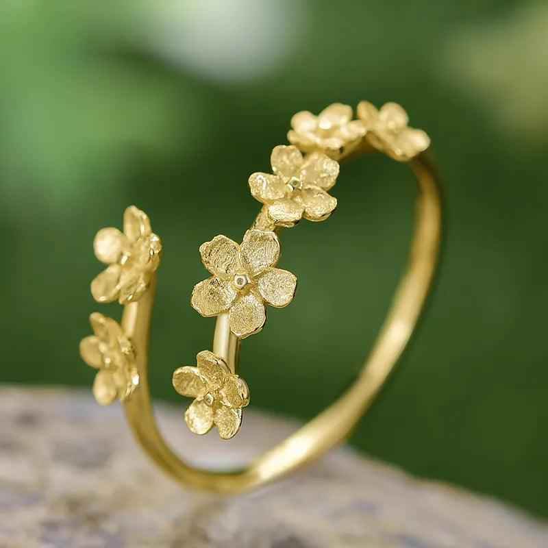 Charm Jewelry: LFJD0153 Delicate Flowers Adjustable Finger Rings - Touchy Style
