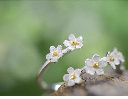 Charm Jewelry: LFJD0153 Delicate Flowers Adjustable Finger Rings - Touchy Style