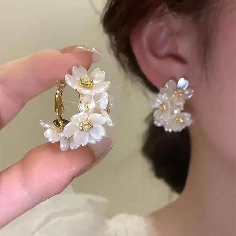 Charming Fashion: RV119 Sweet Fresh Flowers Dangle Earrings - Jewelry Delight - Touchy Style