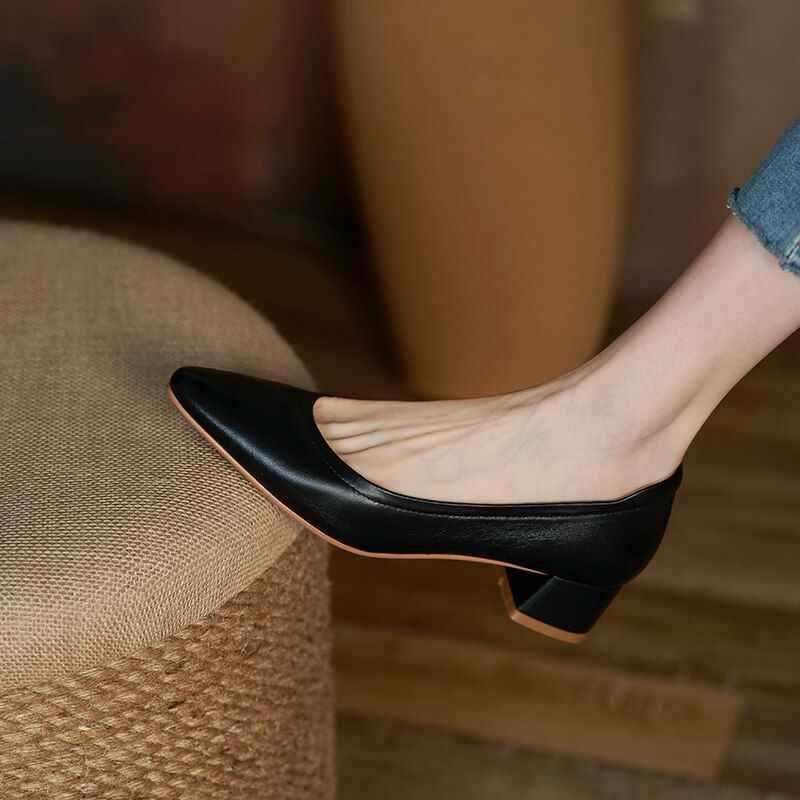 Comfortable High Heels Pumps - Women&