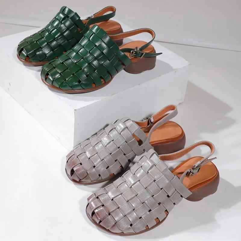 Comfortable Leather Sandals: E6-1608 Women&