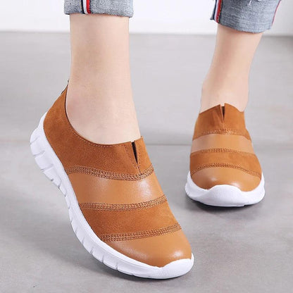 Comfortable Leather Sneakers - Women&