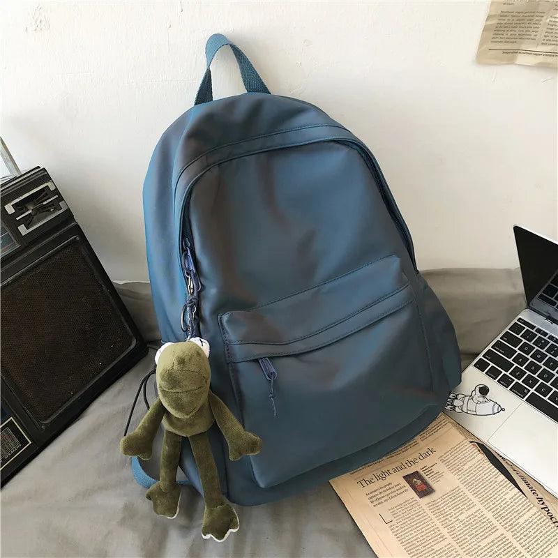 Cool B6285 Unisex Backpack: Women&