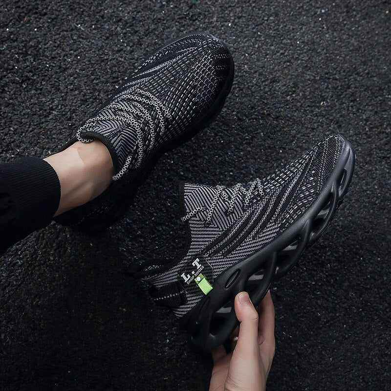 DC122 Fashion Lightweight Sneakers - Men&