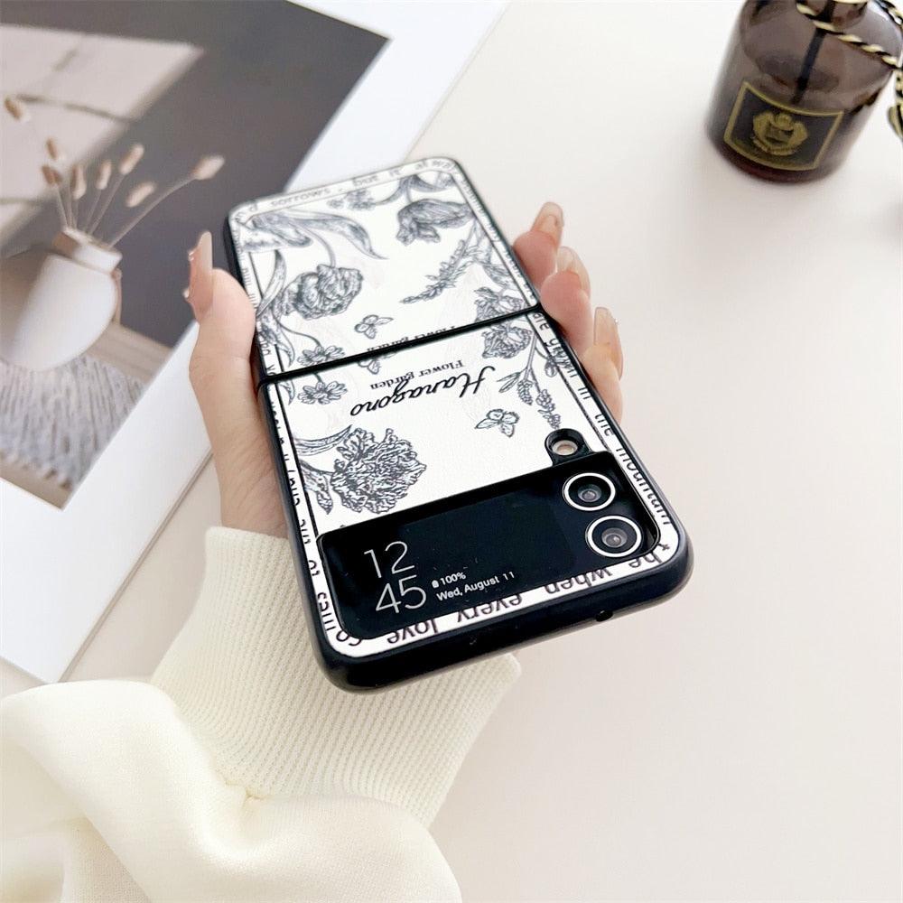 Flower Butterfly Design Cute Phone Case: PC Cover for Galaxy Z Flip 3/4  Clamshell