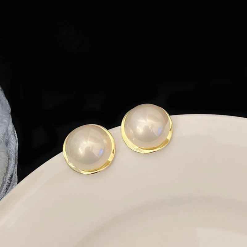 Geometric Circular Metal Charm Jewelry: RB308 Sweet Big Pearl Stud Earrings - Touchy Style