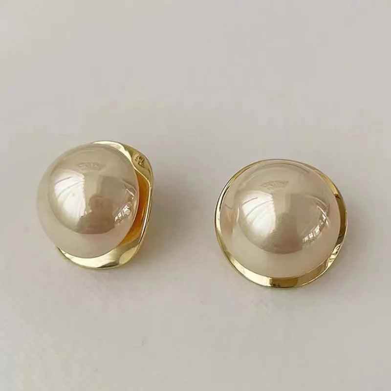 Geometric Circular Metal Charm Jewelry: RB308 Sweet Big Pearl Stud Earrings - Touchy Style .