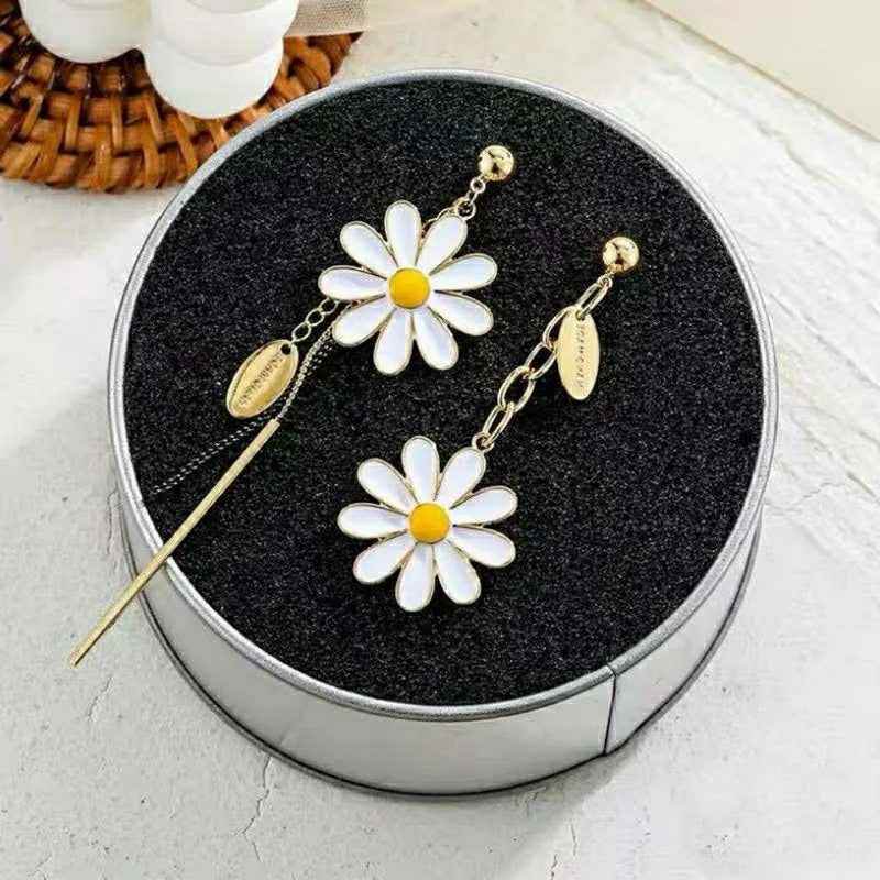 Glass White Daisy Flower Drop Earrings Charm Jewelry XYS0134 - Touchy Style .